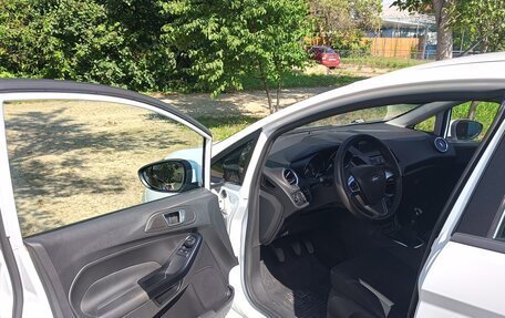 Ford Fiesta, 2015 год, 750 000 рублей, 14 фотография