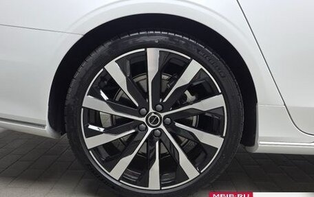 Volvo S90 II рестайлинг, 2025 год, 6 285 000 рублей, 9 фотография