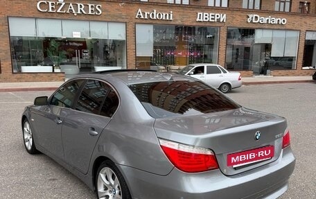 BMW 5 серия, 2004 год, 645 000 рублей, 2 фотография