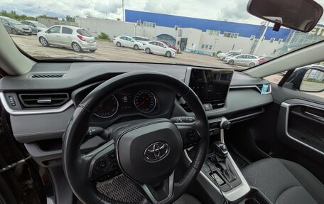 Toyota RAV4, 2019 год, 3 000 000 рублей, 6 фотография