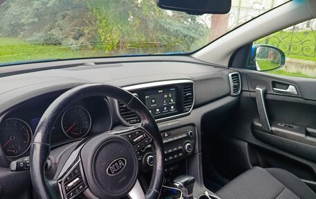 KIA Sportage IV рестайлинг, 2019 год, 2 345 000 рублей, 6 фотография
