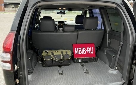 Toyota Land Cruiser Prado 120 рестайлинг, 2006 год, 2 350 000 рублей, 19 фотография