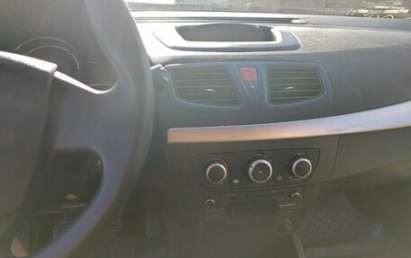 Renault Fluence I, 2014 год, 750 000 рублей, 8 фотография