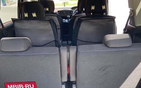 Honda Freed I, 2012 год, 980 000 рублей, 11 фотография