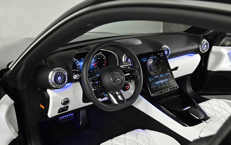 Mercedes-Benz AMG GT, 2024 год, 19 000 000 рублей, 15 фотография