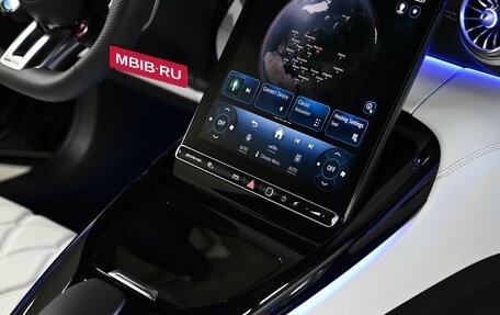 Mercedes-Benz AMG GT, 2024 год, 19 000 000 рублей, 20 фотография