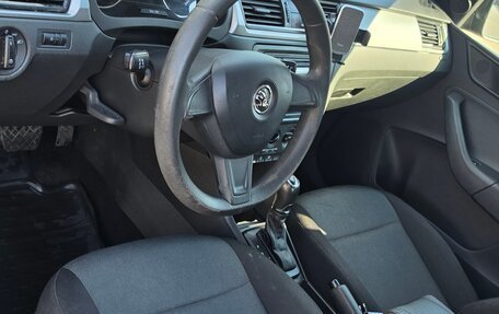 Skoda Rapid I, 2015 год, 850 000 рублей, 4 фотография