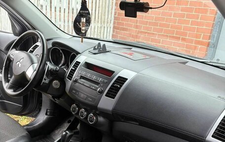 Mitsubishi Outlander III рестайлинг 3, 2012 год, 1 450 000 рублей, 3 фотография