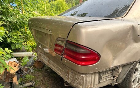 Mercedes-Benz E-Класс, 2000 год, 175 000 рублей, 4 фотография