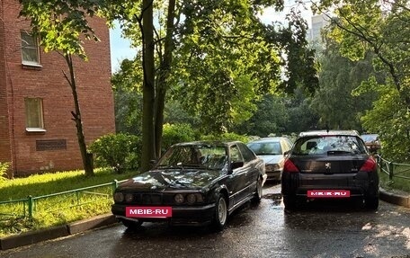 BMW 5 серия, 1990 год, 190 000 рублей, 3 фотография