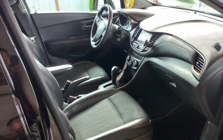 Chevrolet Trax, 2021 год, 1 550 000 рублей, 4 фотография