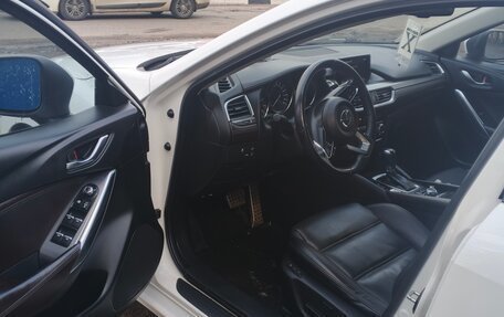 Mazda 6, 2018 год, 2 300 000 рублей, 11 фотография
