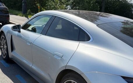 Porsche Taycan I, 2020 год, 7 500 000 рублей, 10 фотография