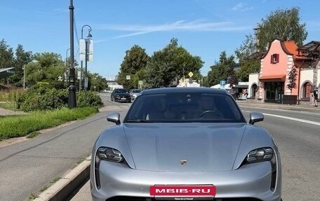 Porsche Taycan I, 2020 год, 7 500 000 рублей, 4 фотография