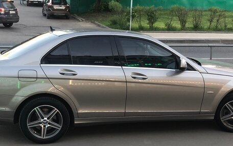 Mercedes-Benz C-Класс, 2008 год, 850 000 рублей, 3 фотография