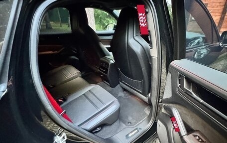 Porsche Cayenne III, 2025 год, 25 990 000 рублей, 11 фотография