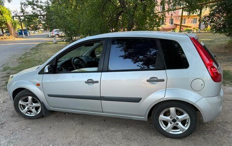 Ford Fiesta, 2007 год, 400 000 рублей, 3 фотография