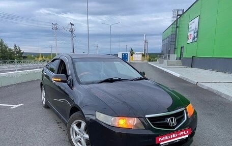 Honda Accord VII рестайлинг, 2002 год, 750 000 рублей, 2 фотография
