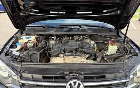 Volkswagen Touareg III, 2013 год, 2 200 000 рублей, 2 фотография