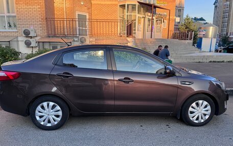 KIA Rio III рестайлинг, 2014 год, 780 000 рублей, 5 фотография