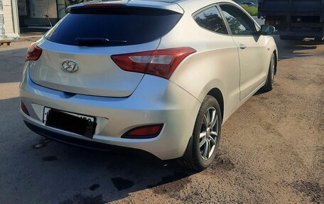 Hyundai i30 II рестайлинг, 2013 год, 1 000 000 рублей, 5 фотография