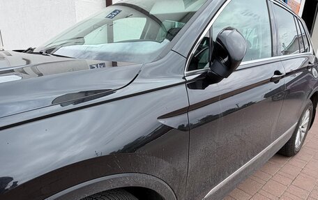 Volkswagen Tiguan II, 2017 год, 2 050 000 рублей, 3 фотография