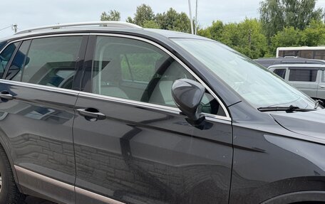 Volkswagen Tiguan II, 2017 год, 2 050 000 рублей, 5 фотография