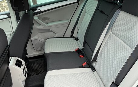 Volkswagen Tiguan II, 2017 год, 2 050 000 рублей, 12 фотография