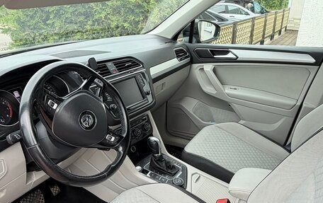 Volkswagen Tiguan II, 2017 год, 2 050 000 рублей, 8 фотография