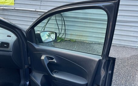 Volkswagen Polo VI (EU Market), 2011 год, 500 000 рублей, 9 фотография