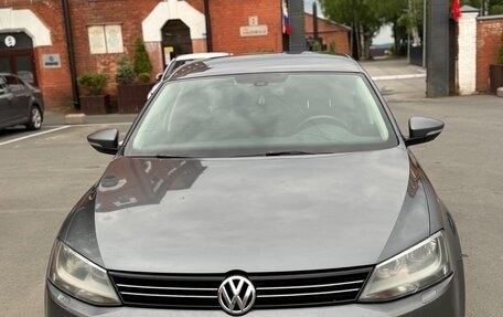 Volkswagen Jetta VI, 2014 год, 840 000 рублей, 1 фотография