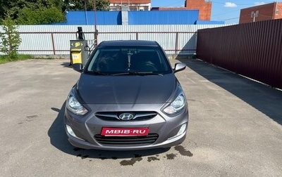Hyundai Solaris II рестайлинг, 2012 год, 850 000 рублей, 1 фотография