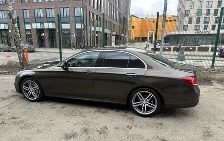 Mercedes-Benz E-Класс, 2017 год, 2 880 000 рублей, 4 фотография