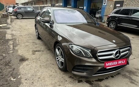 Mercedes-Benz E-Класс, 2017 год, 2 880 000 рублей, 2 фотография