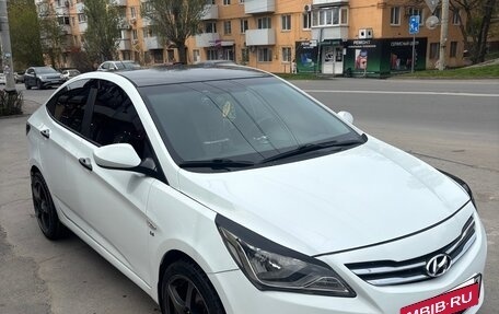 Hyundai Solaris II рестайлинг, 2015 год, 1 250 000 рублей, 5 фотография