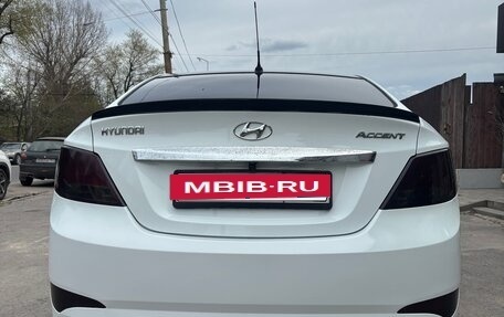 Hyundai Solaris II рестайлинг, 2015 год, 1 250 000 рублей, 6 фотография