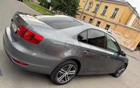 Volkswagen Jetta VI, 2014 год, 840 000 рублей, 2 фотография