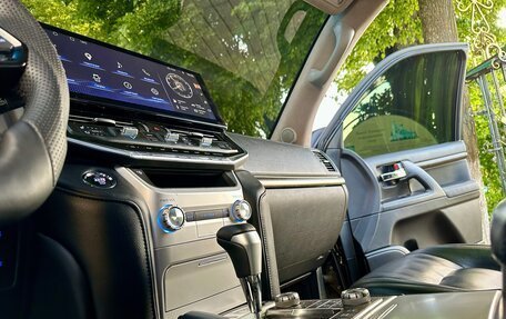 Toyota Land Cruiser 200, 2012 год, 4 500 000 рублей, 23 фотография