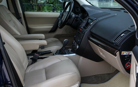 Land Rover Freelander II рестайлинг 2, 2012 год, 1 298 000 рублей, 12 фотография