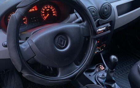 Renault Sandero I, 2013 год, 550 000 рублей, 6 фотография