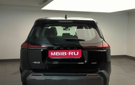 Toyota RAV4, 2026 год, 4 305 000 рублей, 19 фотография