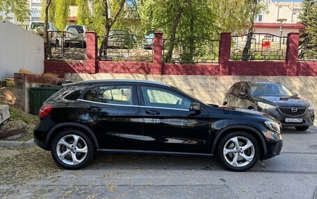 Mercedes-Benz GLA, 2017 год, 2 300 000 рублей, 10 фотография