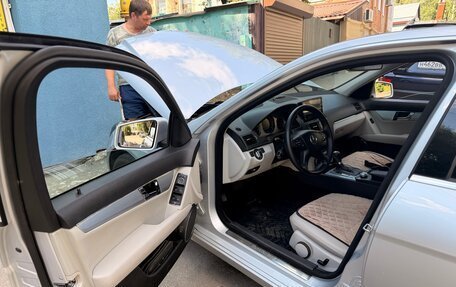 Mercedes-Benz C-Класс, 2008 год, 950 000 рублей, 5 фотография