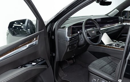 Cadillac Escalade V, 2025 год, 21 490 000 рублей, 8 фотография