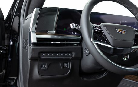 Cadillac Escalade V, 2025 год, 21 490 000 рублей, 14 фотография