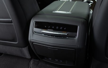 Cadillac Escalade V, 2025 год, 21 490 000 рублей, 29 фотография