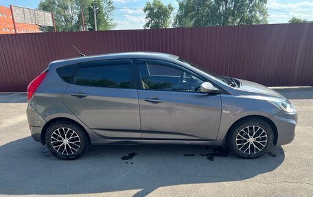 Hyundai Solaris II рестайлинг, 2012 год, 850 000 рублей, 3 фотография