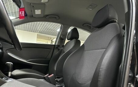 Hyundai Solaris II рестайлинг, 2013 год, 839 000 рублей, 11 фотография