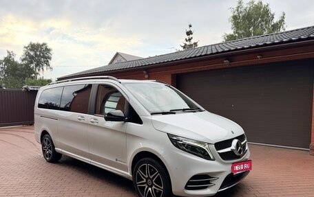 Mercedes-Benz V-Класс, 2021 год, 8 000 000 рублей, 1 фотография