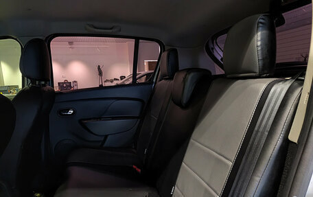 Renault Sandero II рестайлинг, 2016 год, 914 000 рублей, 15 фотография